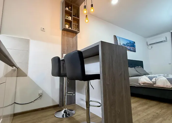 Royal 1 Apartment Paraćin